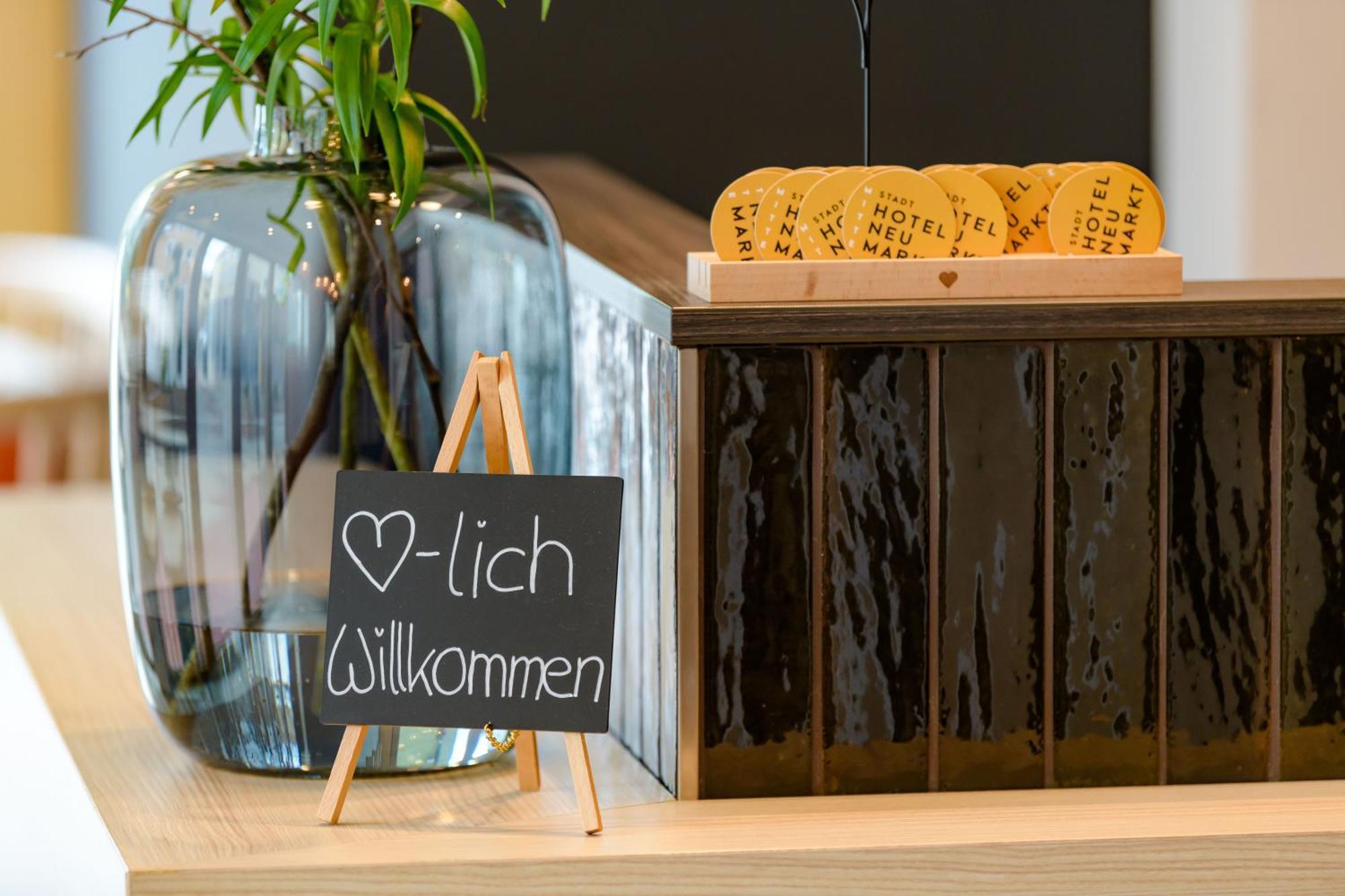 Stadthotel Neumarkt Mitte Neumarkt in der Oberpfalz Exteriör bild
